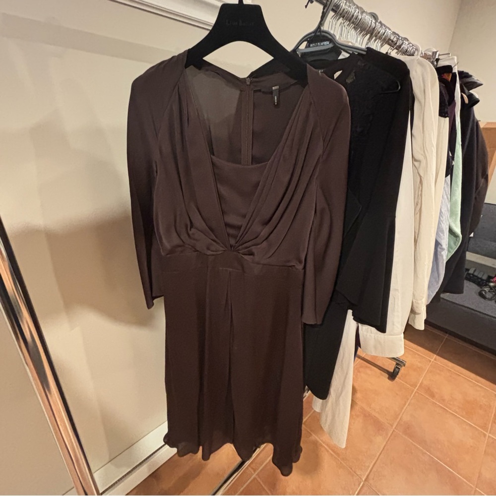 Hugo Boss - Elegant Brown Silk Dress